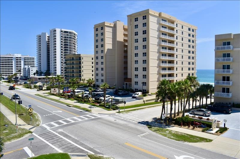 Ocean Terrace 502 | Daytona Beach Shores, FL | Ponce Inlet Realty