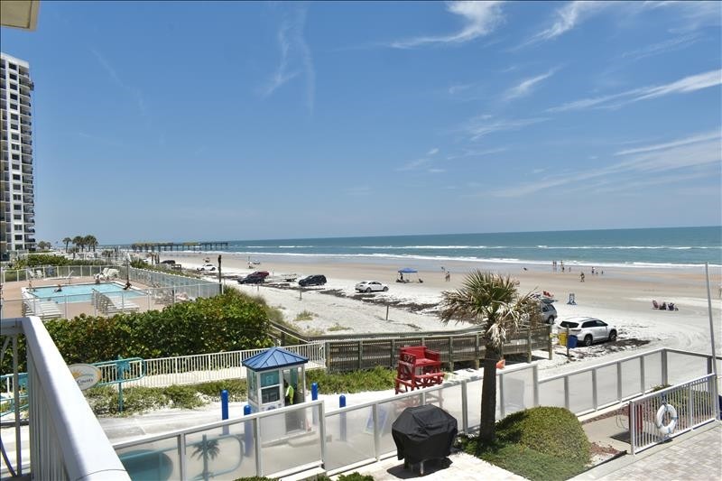 Captiva 102 - 3 month minimum | Daytona Beach Shores, FL | Ponce Inlet ...